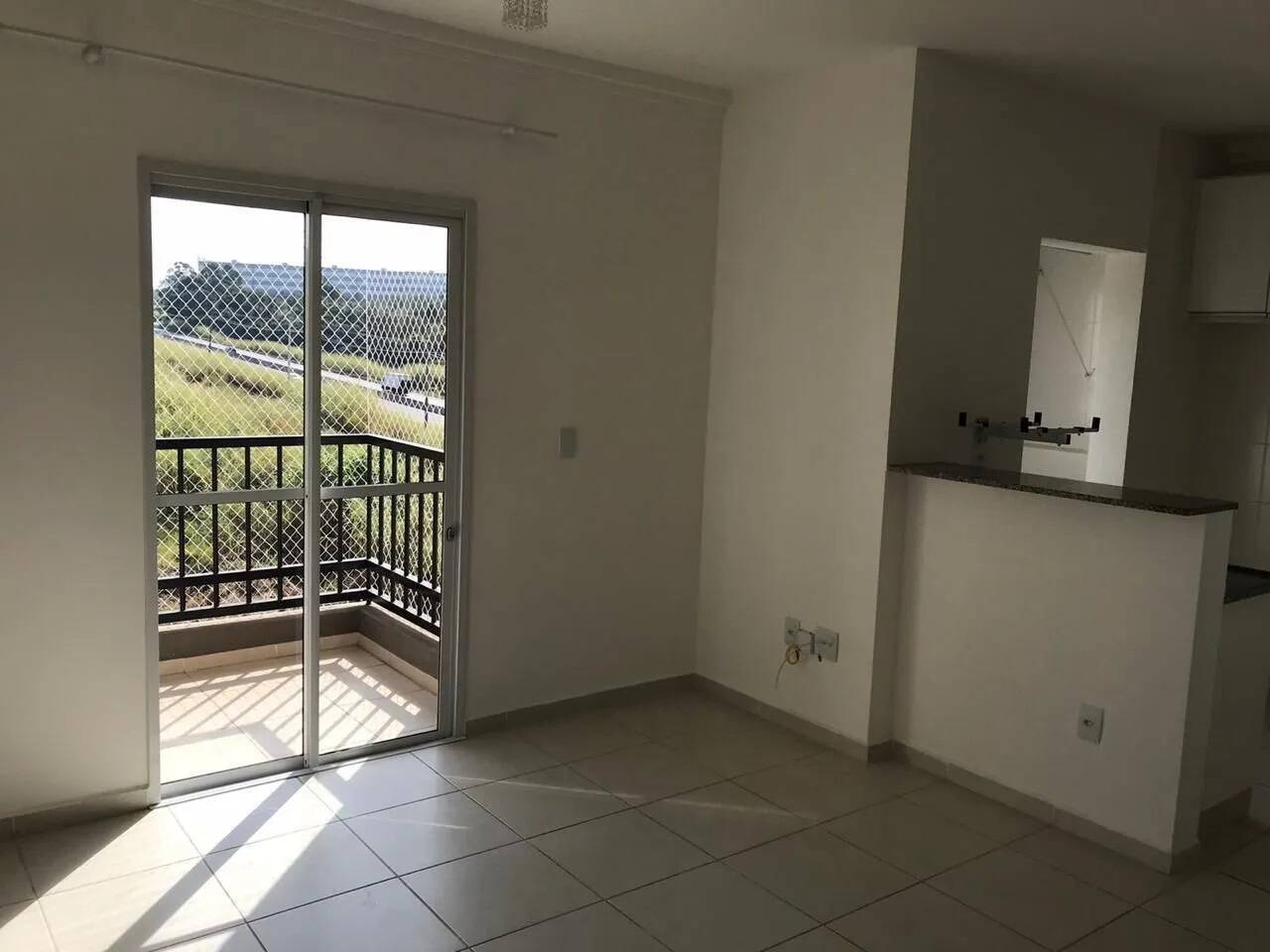 Apartamento à venda com 2 quartos, 60m² - Foto 2