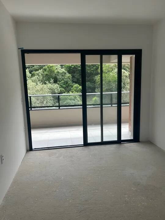 Apartamento à venda com 3 quartos, 95m² - Foto 4