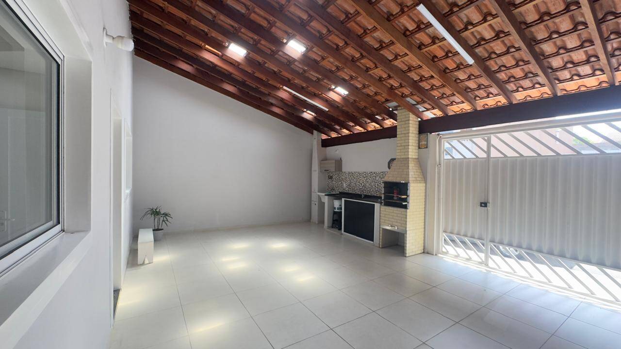 Casa à venda com 2 quartos, 136m² - Foto 16