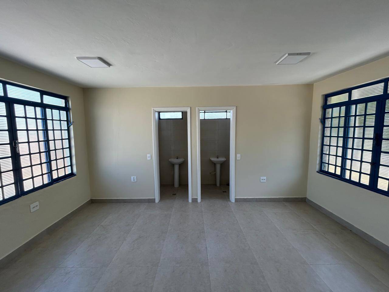 Prédio Inteiro para alugar, 275m² - Foto 5