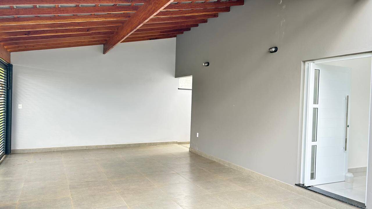 Casa à venda com 3 quartos, 164m² - Foto 11