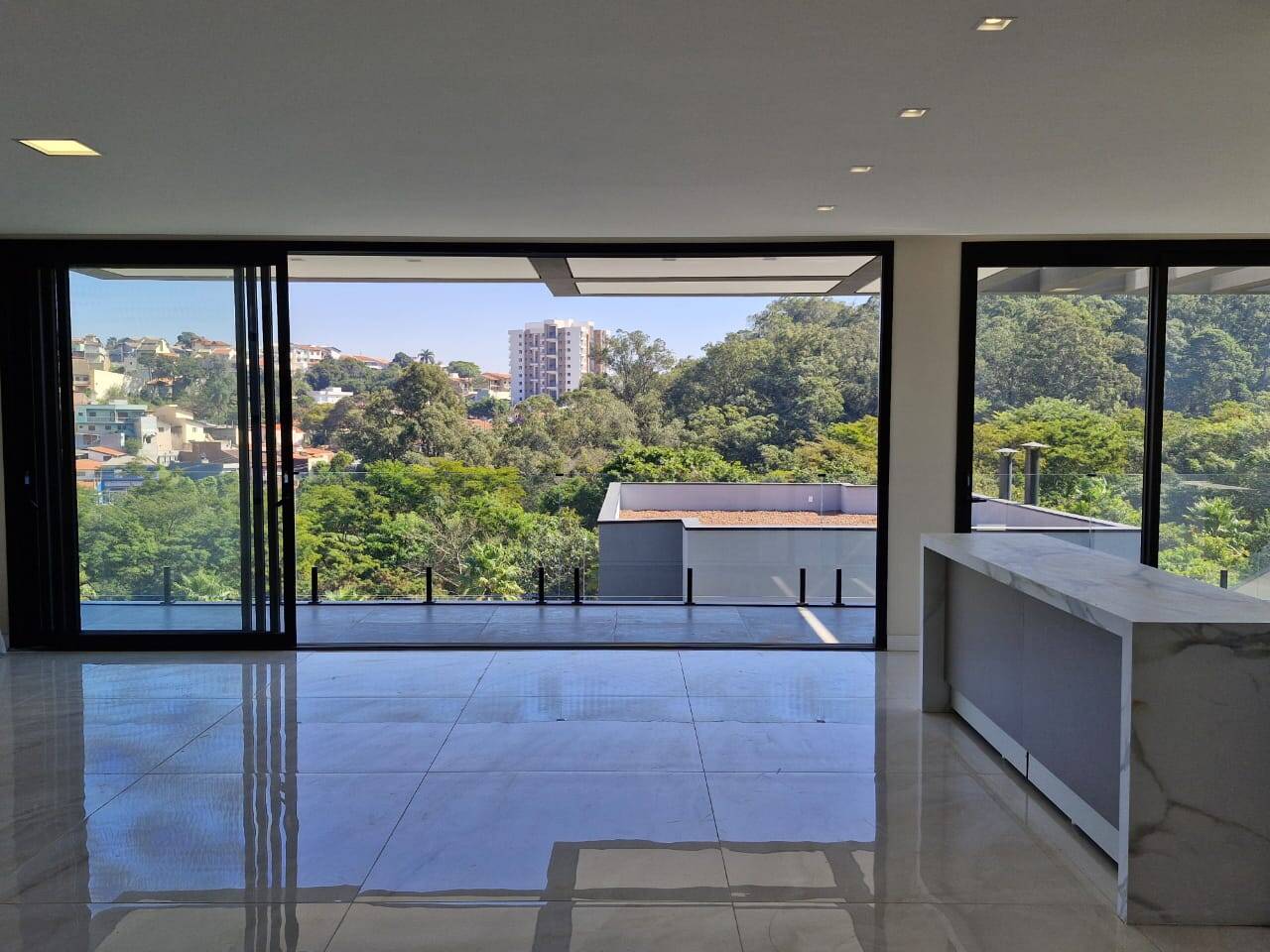 Casa de Condomínio à venda com 4 quartos, 340m² - Foto 13