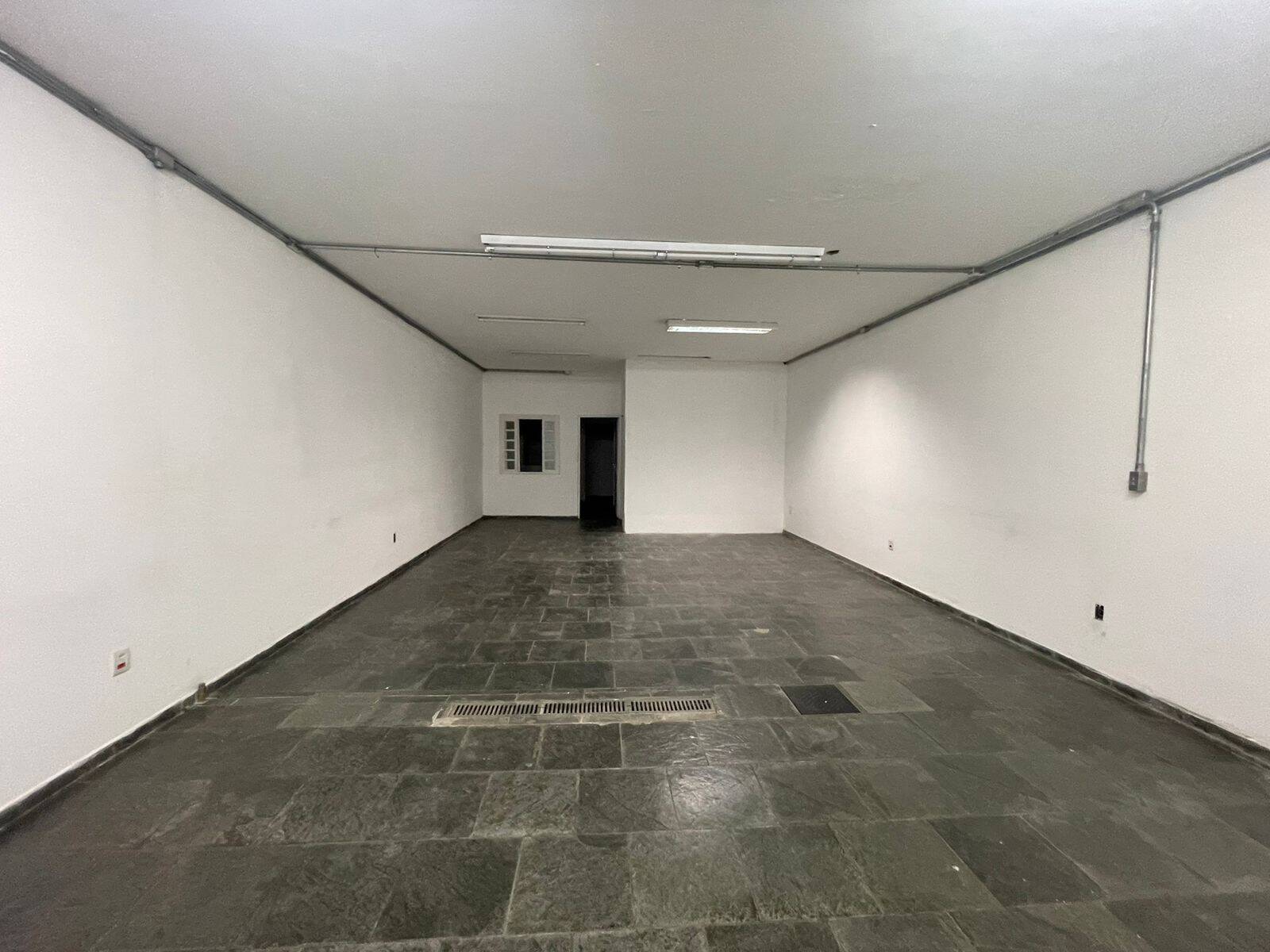 Loja-Salão para alugar, 150m² - Foto 1