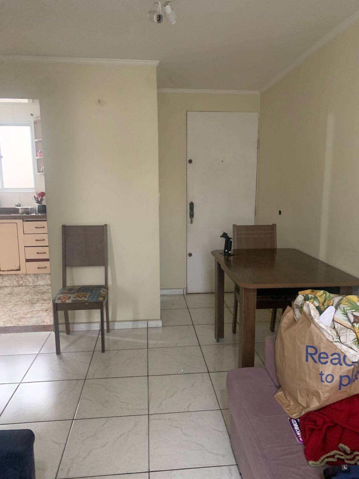 Apartamento à venda com 3 quartos, 70m² - Foto 3