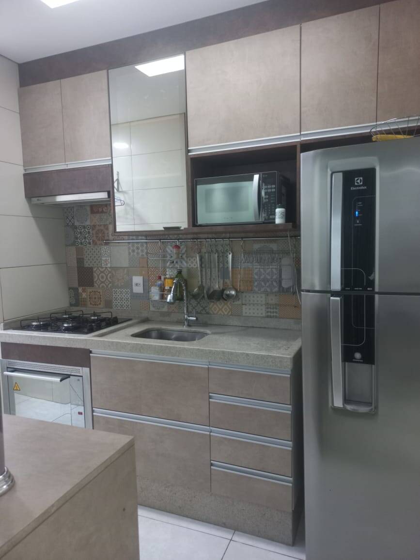 Apartamento para alugar com 2 quartos, 48m² - Foto 3