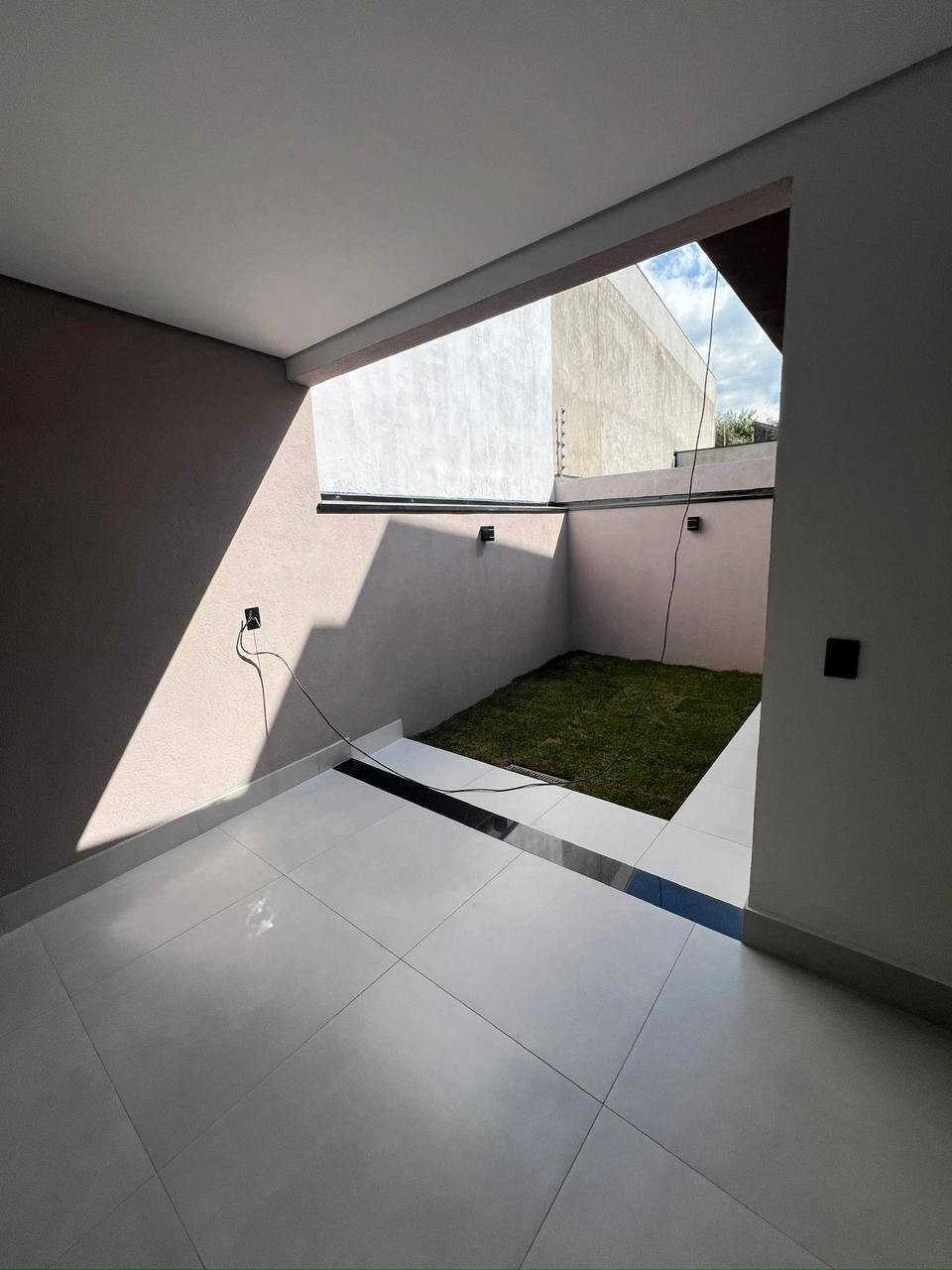 Casa à venda com 3 quartos, 96m² - Foto 5