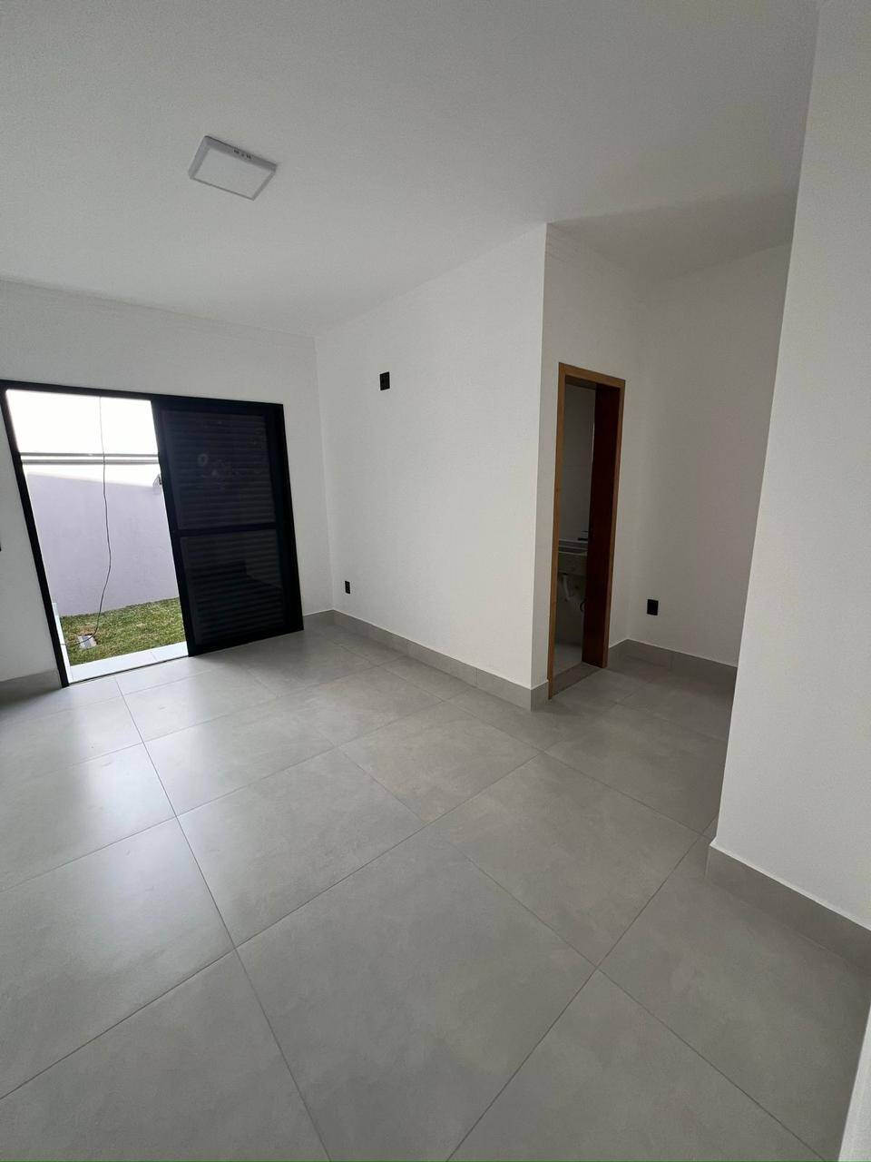 Casa à venda com 3 quartos, 96m² - Foto 9