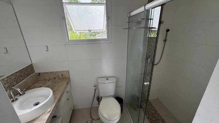 Casa de Condomínio à venda com 4 quartos, 240m² - Foto 23