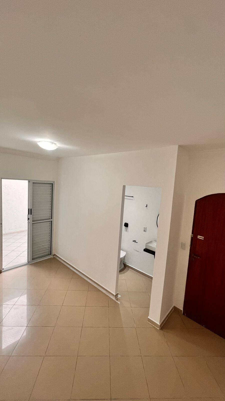 Casa à venda e aluguel com 3 quartos, 320m² - Foto 17