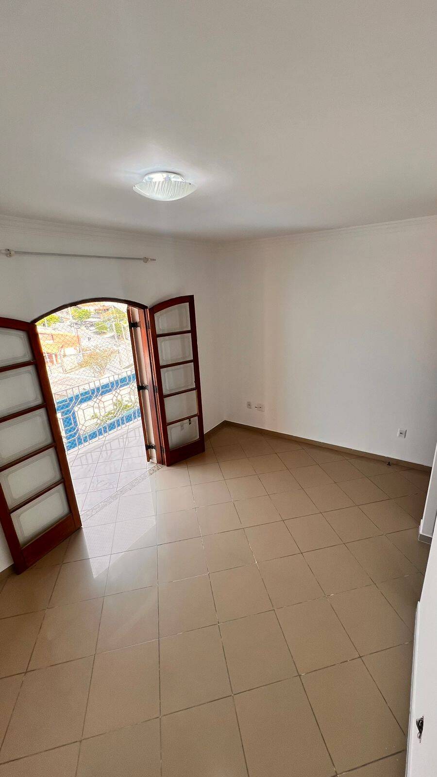 Casa à venda e aluguel com 3 quartos, 320m² - Foto 19