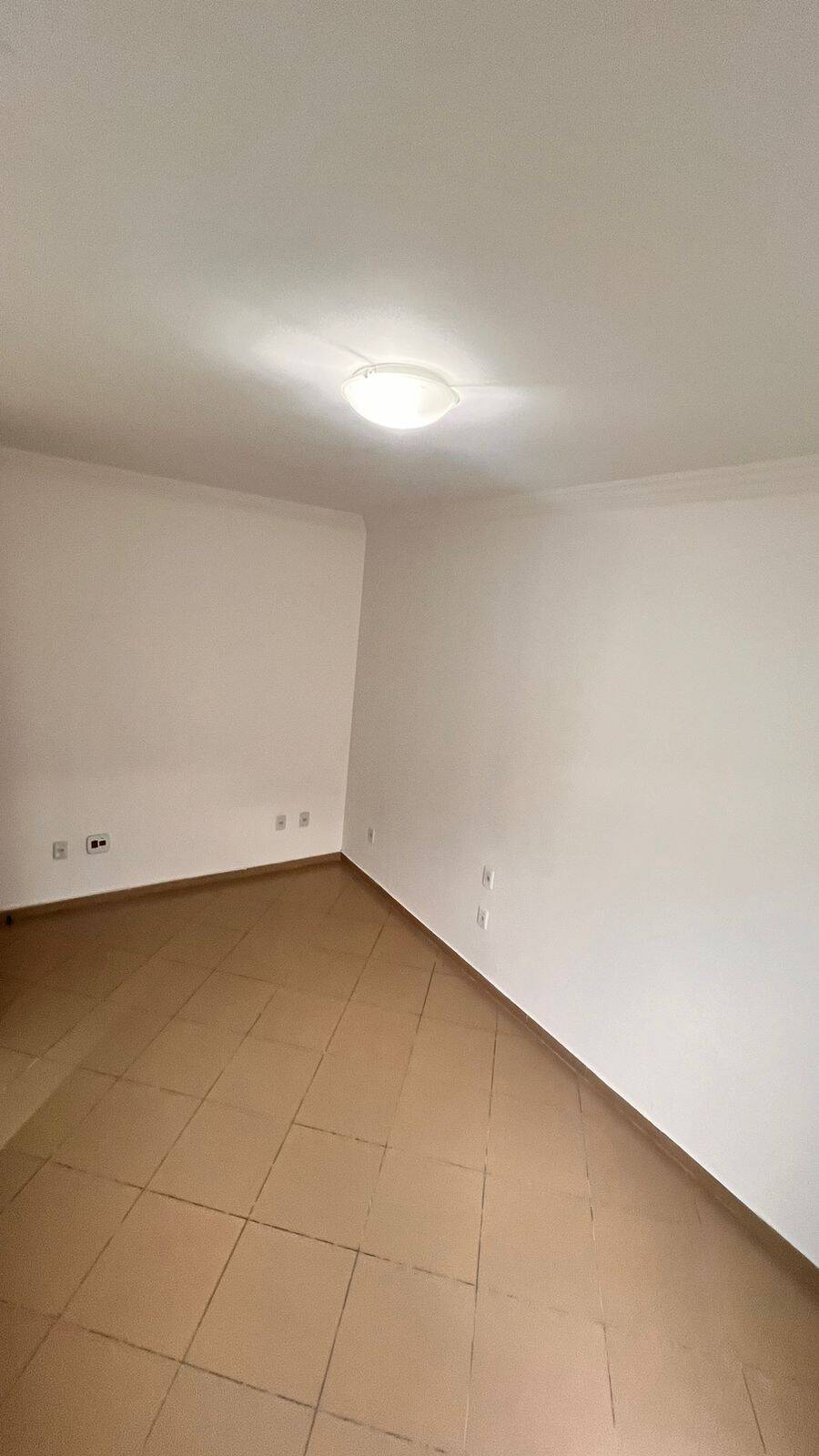 Casa à venda e aluguel com 3 quartos, 320m² - Foto 20