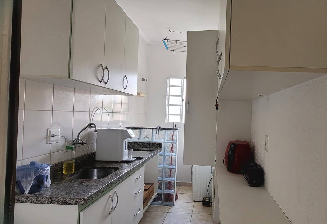 Apartamento para alugar com 2 quartos, 45m² - Foto 1