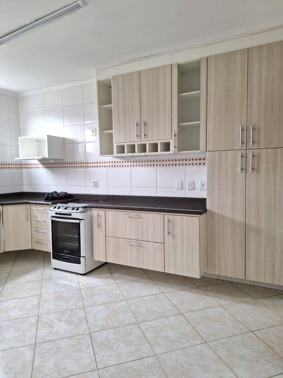 Apartamento à venda com 2 quartos, 67m² - Foto 5