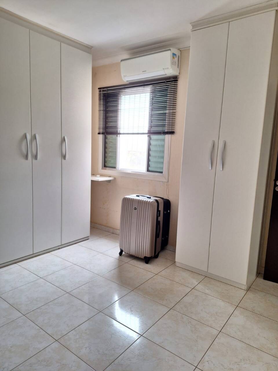 Apartamento à venda com 2 quartos, 67m² - Foto 10