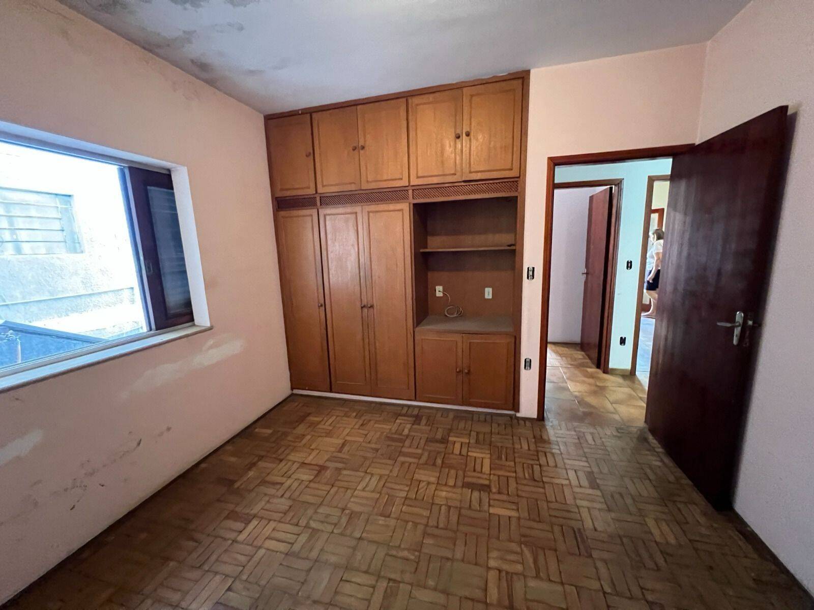 Casa à venda com 3 quartos, 253m² - Foto 7