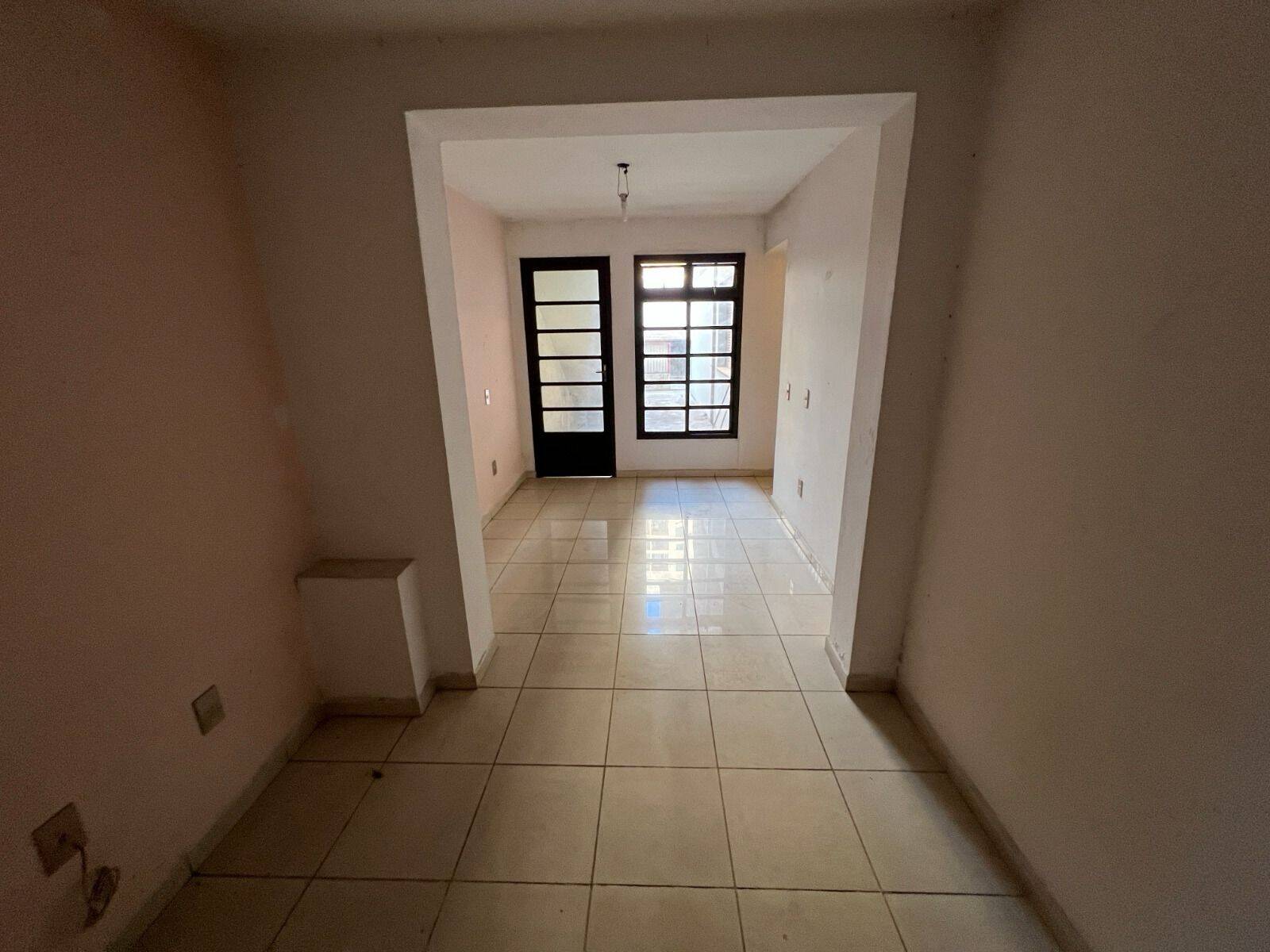 Casa à venda com 3 quartos, 253m² - Foto 27