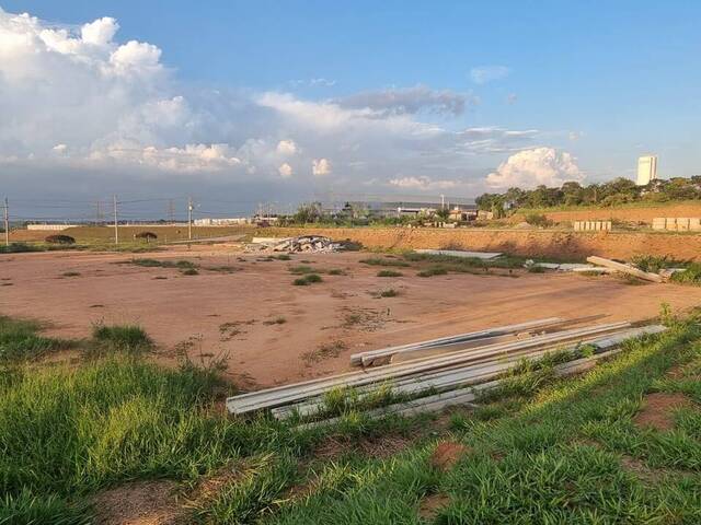 Área para Venda em Jundiaí - 1