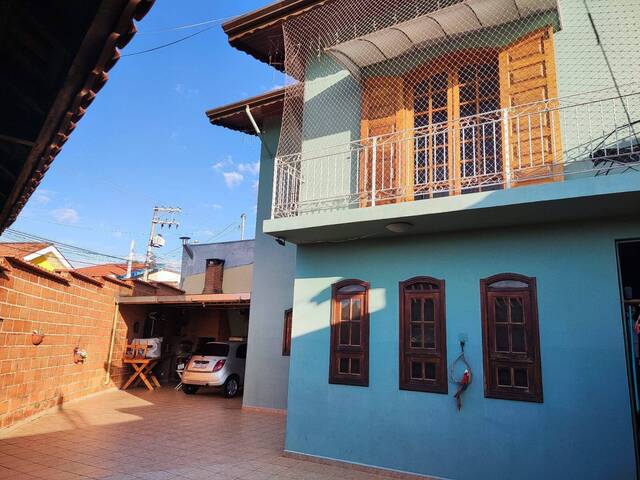 Casa Sobrado para Venda em Jundiaí - 1